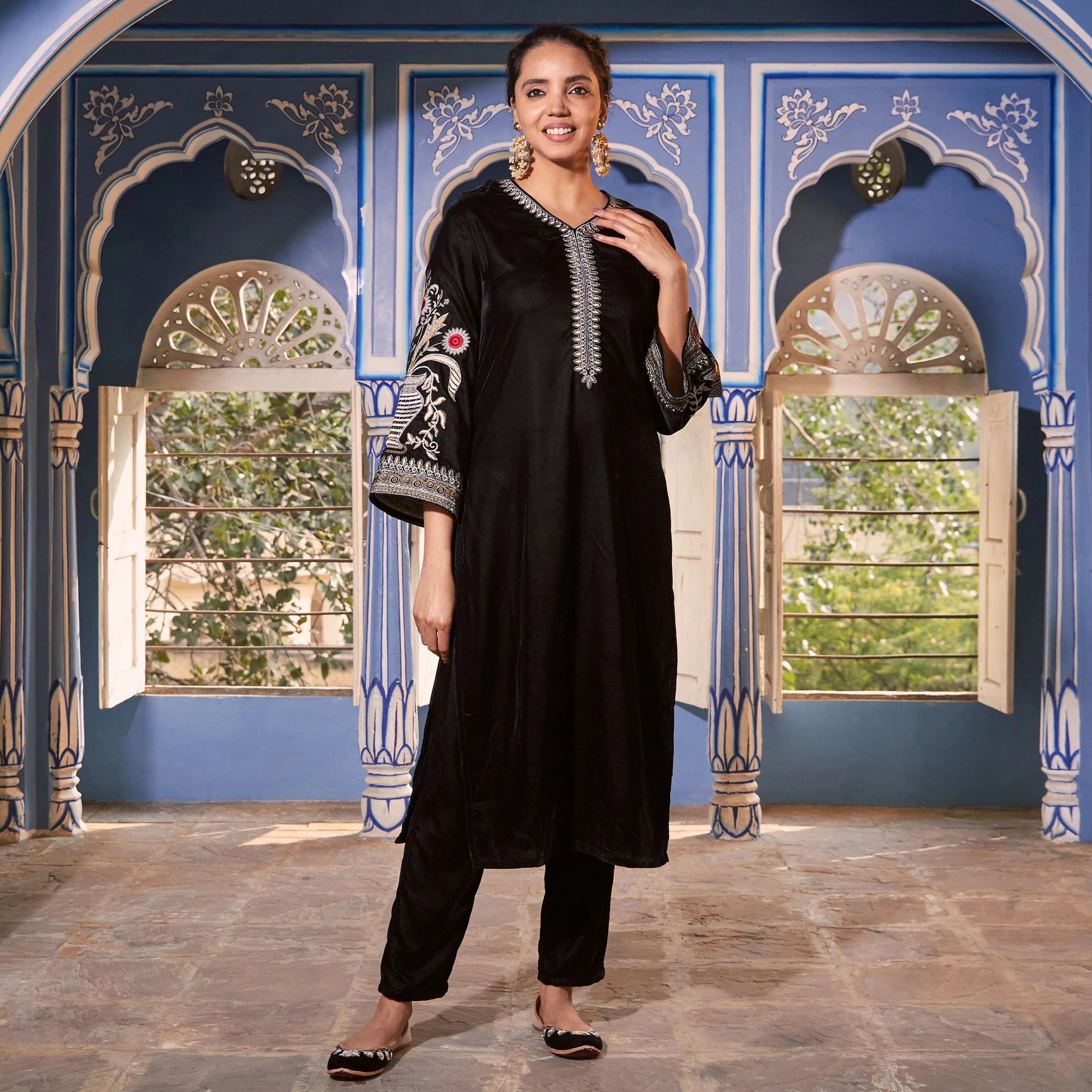 Black Velvet Zari Embroidered Straight Kurta